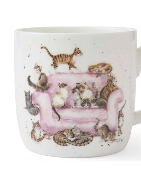 Kotki na Różowym Fotelu – Kubek Porcelanowy 310 ml