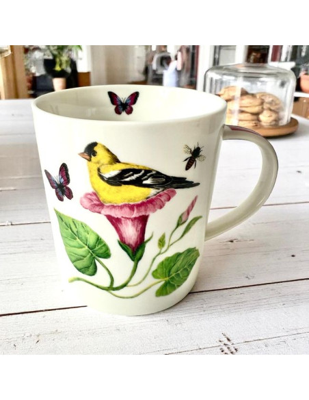 Ptaszek w Kielichu Kubek Porcelanowy w Ozdobnym Pudełku 350 ml