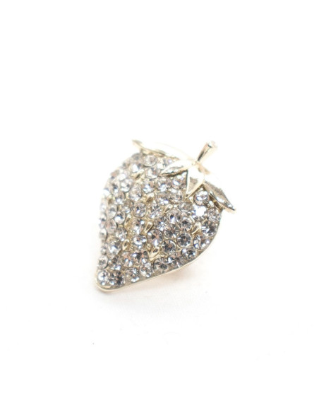 Ozdobny Pin „ROYAL” – Truskawka