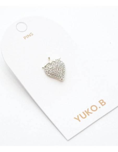 Ozdobny Pin „ROYAL” – Truskawka