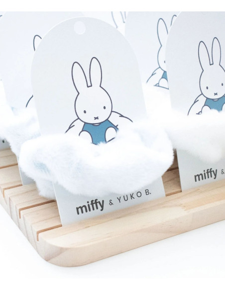Zestaw 12 gumek do włosów z drewnianym ekspozytorem - Miffy